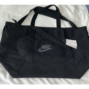 Nike Utility Sportswear Gym Beach Travel Duffel Tote Bag PB0362-010 Vinyl Inside